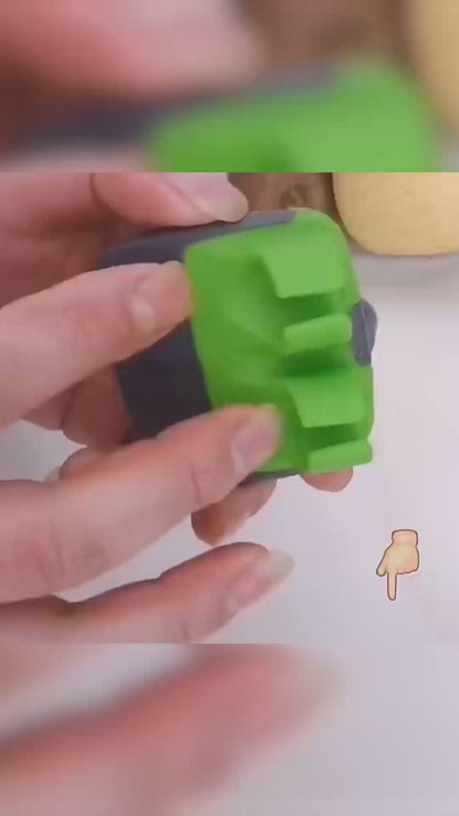 Fruit and Vegetable Peeler